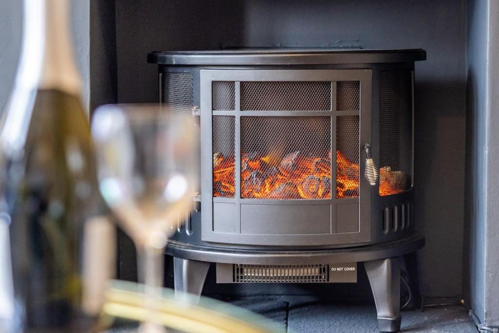 Casa vacanze Stunning 3 Bed In New Malden, South West -newly Decorated - Free Parking - Ultrafast Wifi - Smart Tv - Netflix - Sleeps Up To 6! Close To Wimbledon And Kingston.
